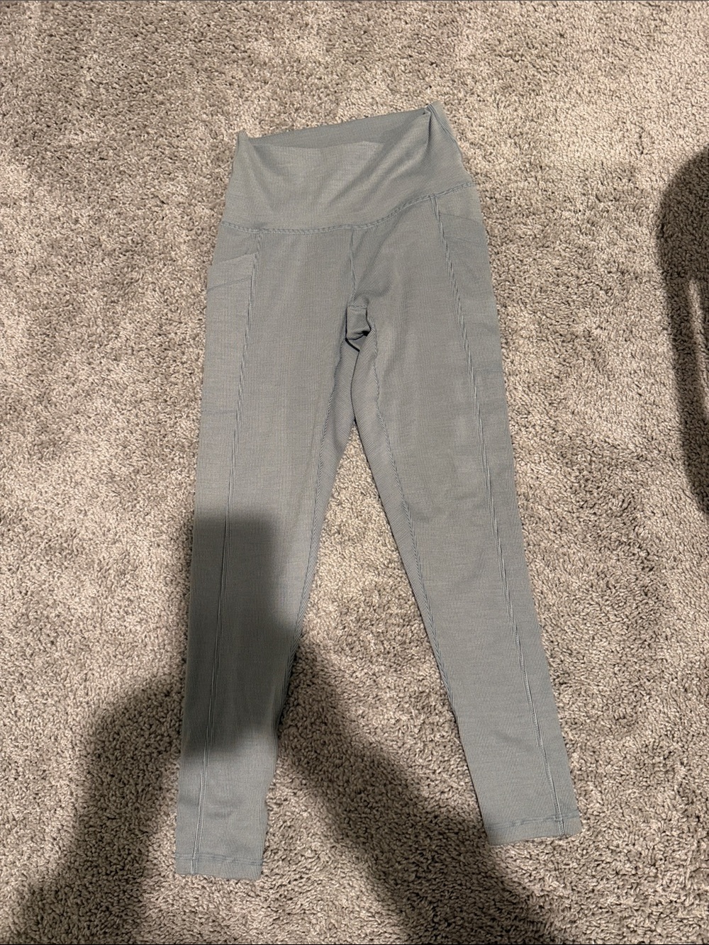 Prana High-Waist Textured Leggings in Light Gray
